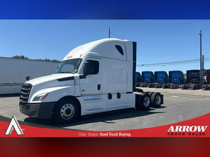 2022 FREIGHTLINER CA126