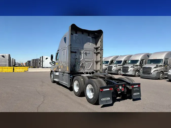 2025 Freightliner Cascadia 1268416196fce9366a6eda728ff215a7386