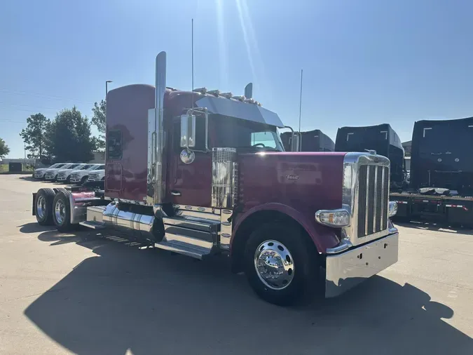 2025 Peterbilt 58984192a839ebdfb814f912980688e0b0a