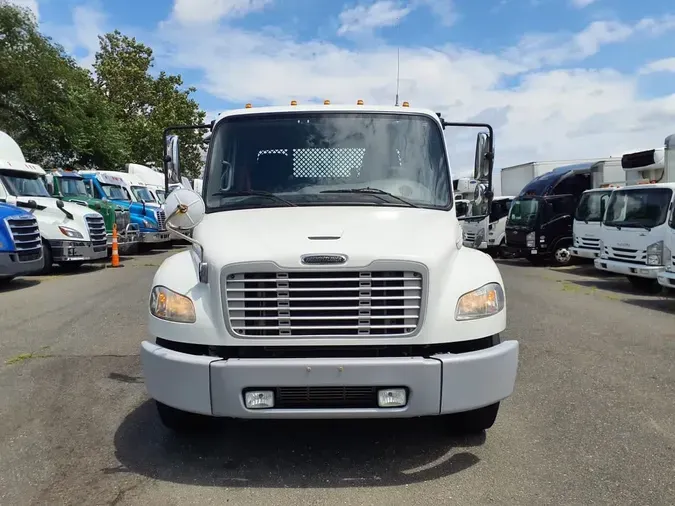 2020 FREIGHTLINER M2 106