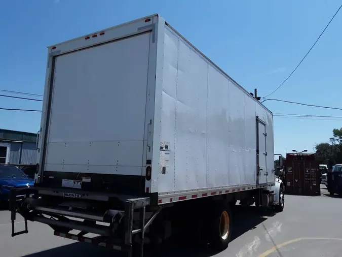 2019 FREIGHTLINER M2 106