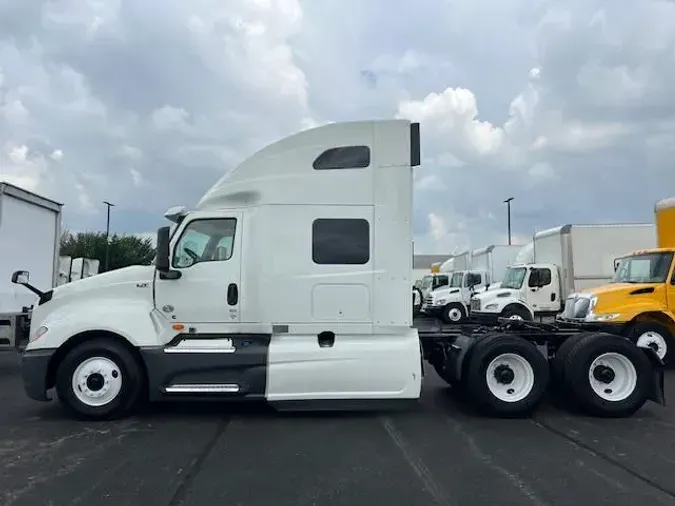 2020 International LT625