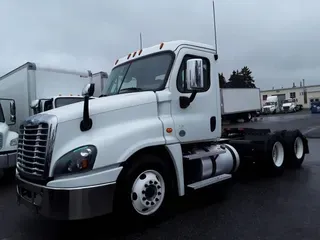 2020 FREIGHTLINER CASCADIA 125
