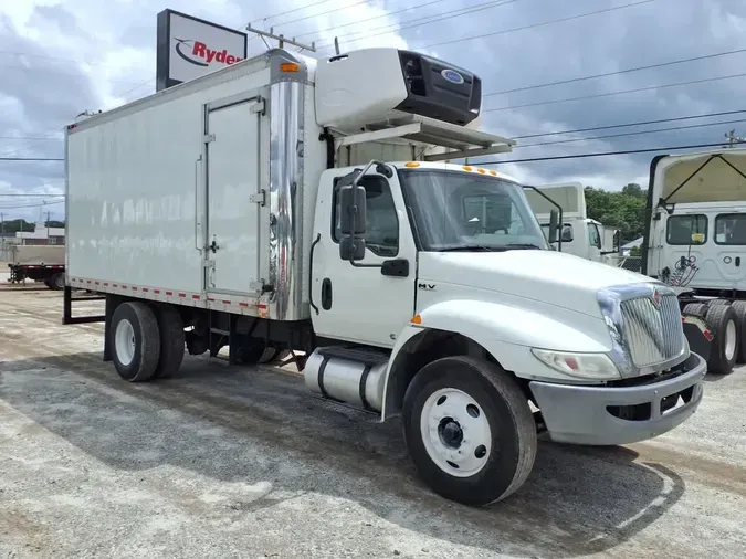 2020 NAVISTAR INTERNATIONAL MV607 (4X2)
