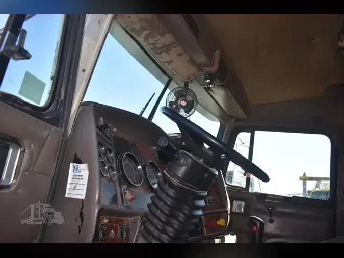 2004 KENWORTH T800