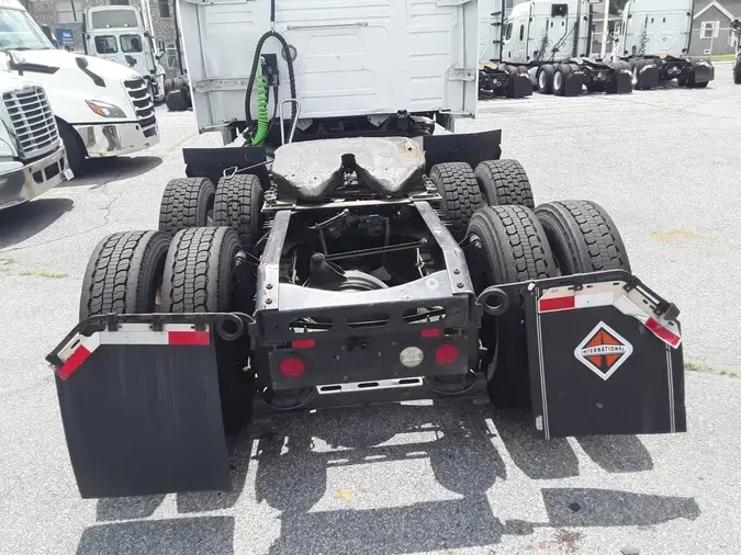 2019 VOLVO VNL64T-760