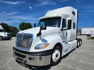 2018 Navistar International LT625 SLPR CAB