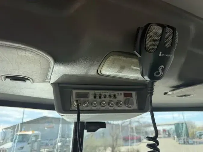 2021 Peterbilt 389843b06b74c37c1c371ee554710f5e7e8