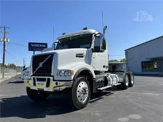 2019 VOLVO VHD64FT300843c278863cbea6f1532cddcc90972d7