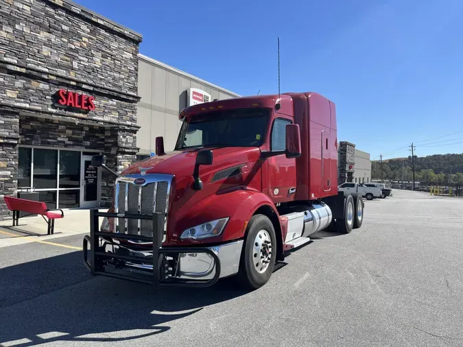 2022 Peterbilt 579