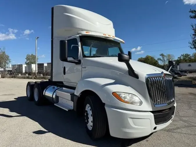 2018 International LT625843d5fe1c86fba6419fbca2b46a0ede7