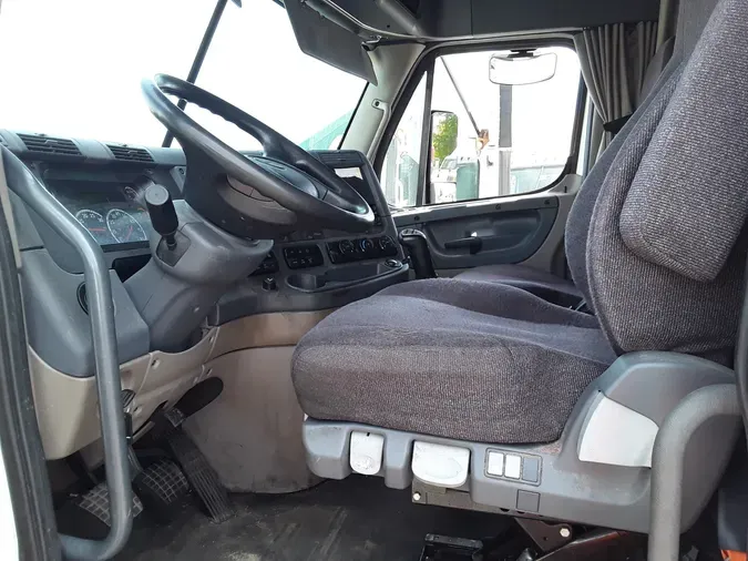 2019 FREIGHTLINER/MERCEDES CASCADIA 125