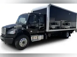 2022 Freightliner Business Class M2 106