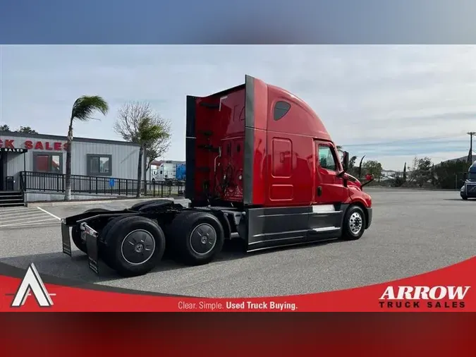 2021 FREIGHTLINER CA126