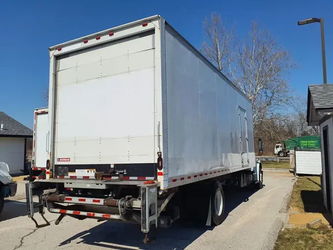 2019 FREIGHTLINER/MERCEDES M2 106