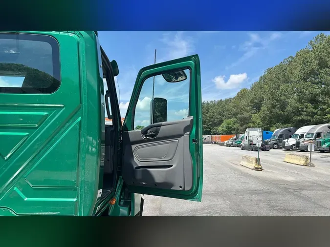 2020 International LT