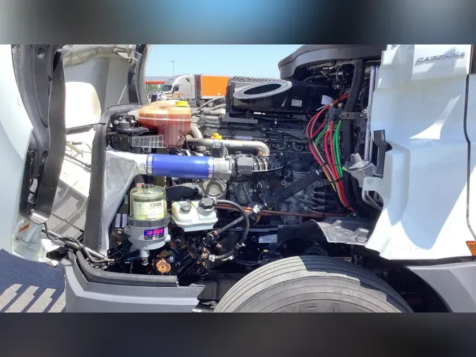 2021 Freightliner Cascadia 126