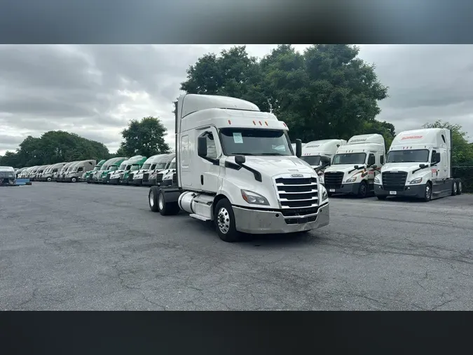 2021 Freightliner Cascadia 12684578cd246f7412a1dba0b58ba775824