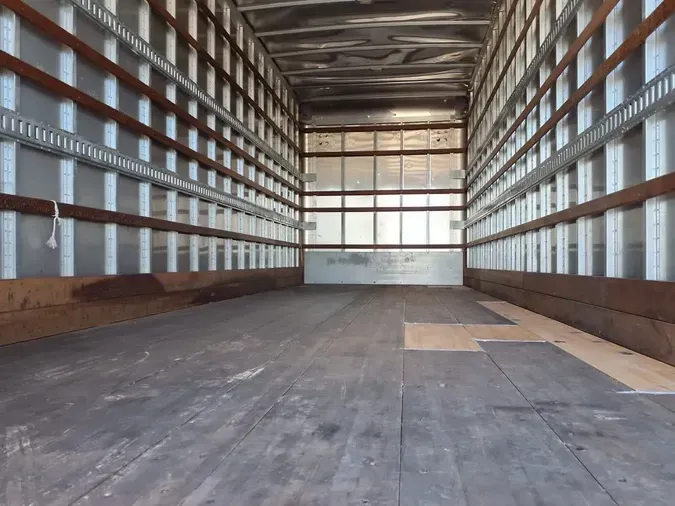 2017 FREIGHTLINER M2 106