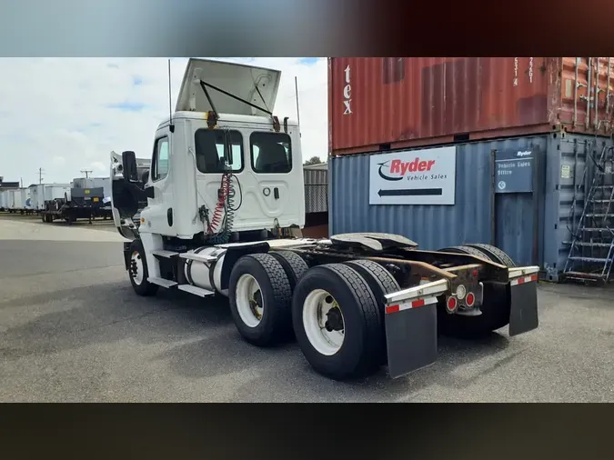 2020 FREIGHTLINER/MERCEDES CASCADIA 1258459d47d925ee3a337c87596f11cfaa2