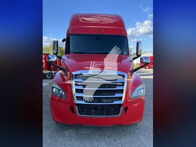 2018 FREIGHTLINER CASCADIA 126