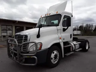 2015 Freightliner CASCADIA 125