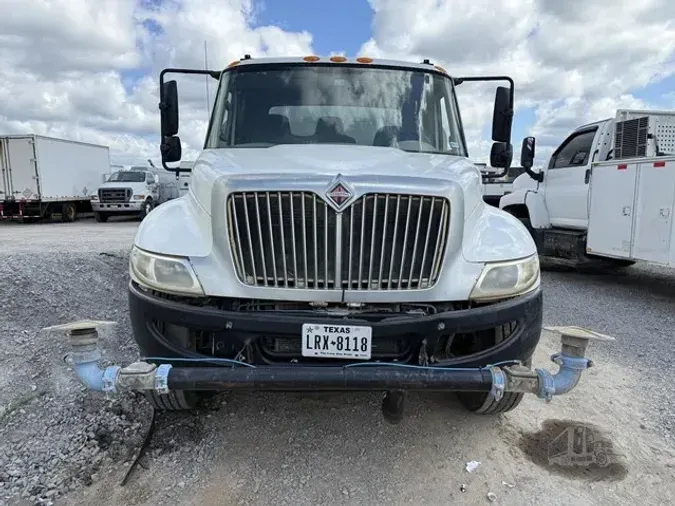 2012 INTERNATIONAL DURASTAR 4300