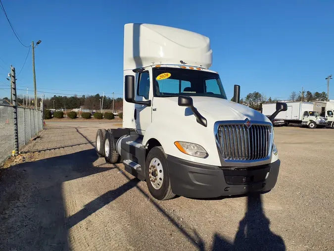 2020 NAVISTAR INTERNATIONAL LT625 DAYCAB T/A