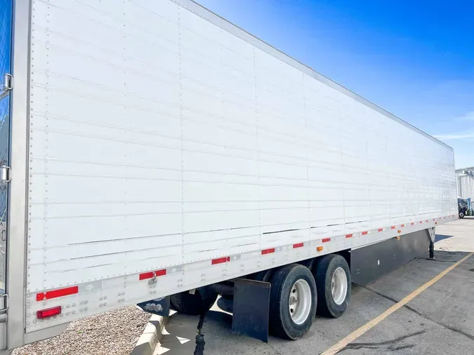 2015 UTILITY VS2RA846430be32d80aa44debf82304c88041