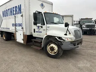 2006 INTERNATIONAL DURASTAR 4300