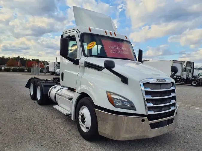 2019 FREIGHTLINER/MERCEDES NEW CASCADIA PX126648464e782170ff971b355a9b8b4bc3f8b