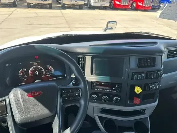 2023 Peterbilt 579