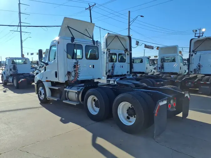 2020 FREIGHTLINER/MERCEDES NEW CASCADIA PX12664846566e17a2104d190df4ce90636a1f0