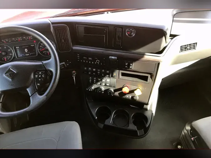 2023 INT LT625 6X4846c3de02b7ce823b801a0c02885c86a