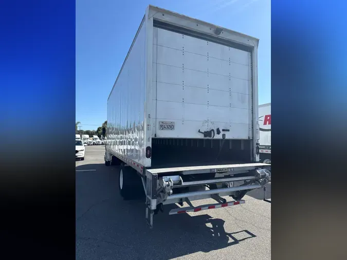 2022 FREIGHTLINER/MERCEDES M2 106