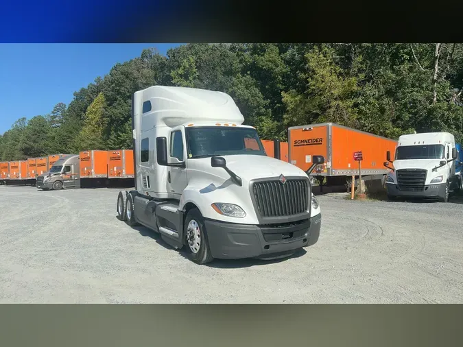 2022 International LT846dda90f89d915e7a45ca76f38cb6c2