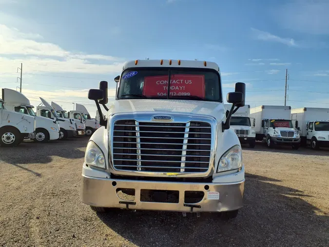 2018 FREIGHTLINER/MERCEDES CASCADIA 125