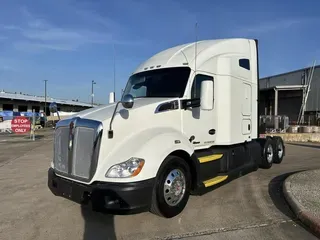 2021 Kenworth T680