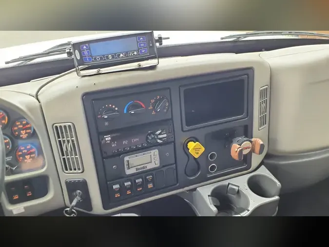 2018 NAVISTAR INTERNATIONAL 4300