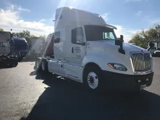 2018 International LT625