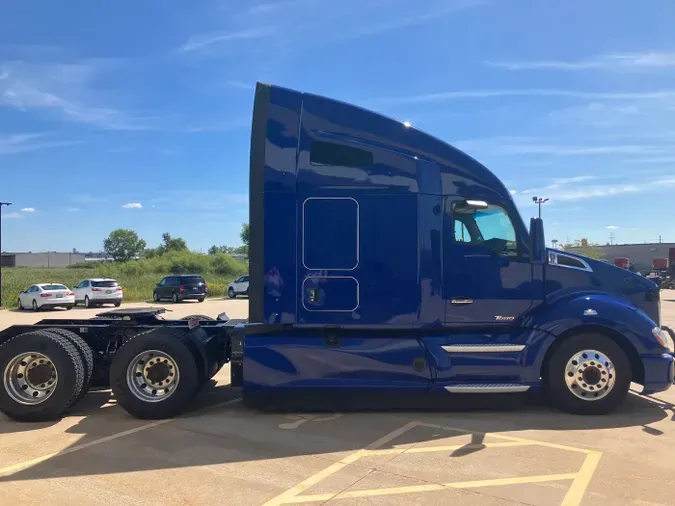 2021 Kenworth T680