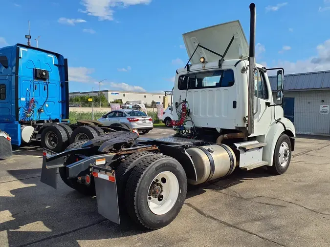 2020 FREIGHTLINER/MERCEDES M2-112