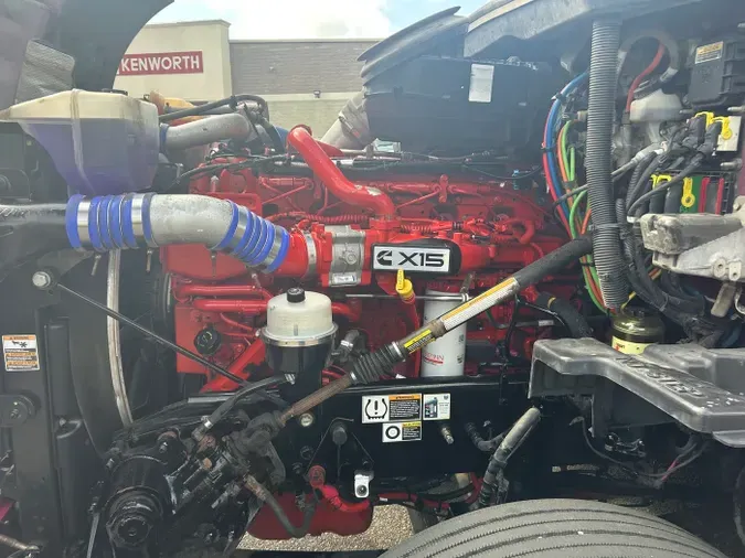 2022 Kenworth T680