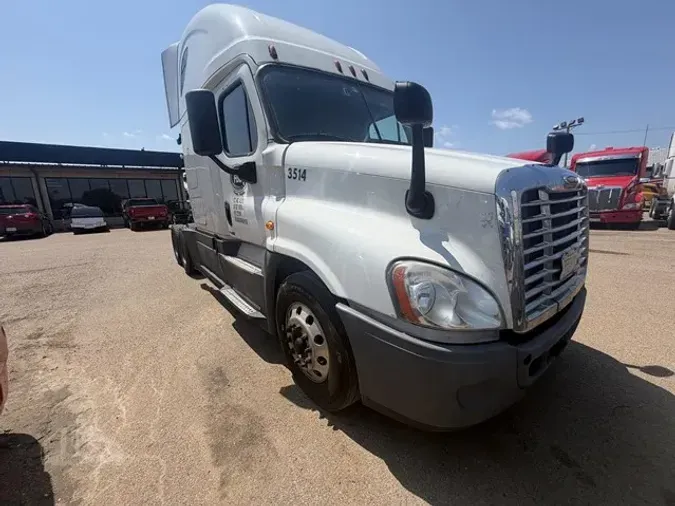 2017 FREIGHTLINER CASCADIA 125
