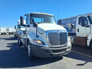 2020 NAVISTAR INTERNATIONAL RH613 DAYCAB T/A