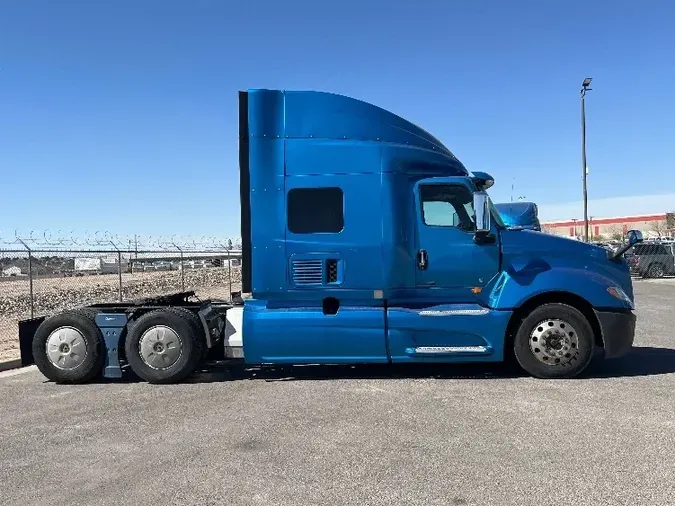 2019 International LT625