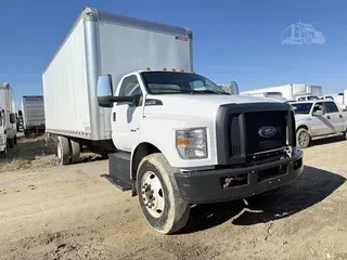 2022 FORD F750 SD