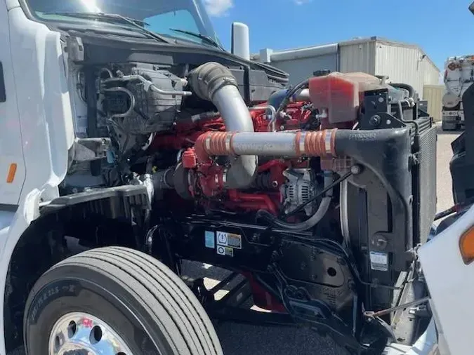 2022 Peterbilt 579