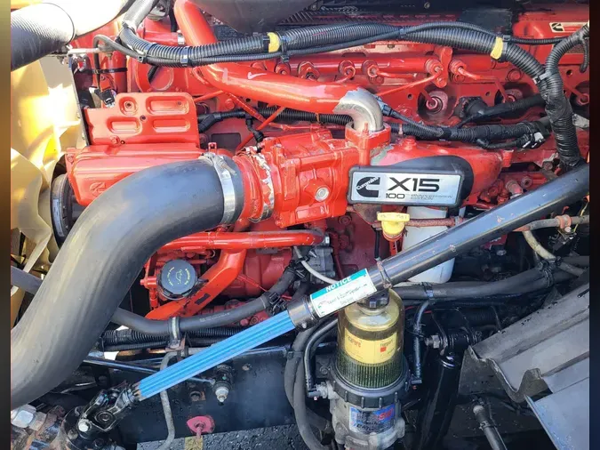 2020 NAVISTAR INTERNATIONAL LT625 SLPR CAB