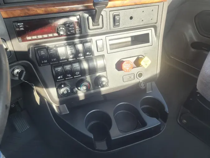 2020 International LT625